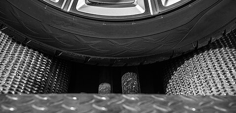 System solutions for Passenger Cars System solutions for Passenger Cars